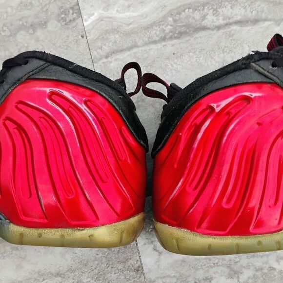 Nike Little Posite One 2023 Mid Metallic Red - FJ1258-600 Grade School Size 6Y - Picture 2 of 13